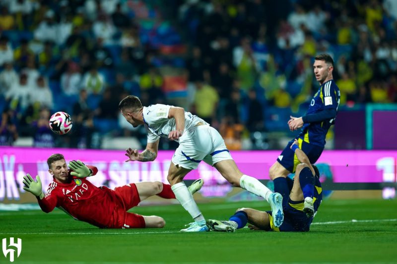 الهلال يكتسح النصر برباعية ويحرز كأس السوبر السعودي