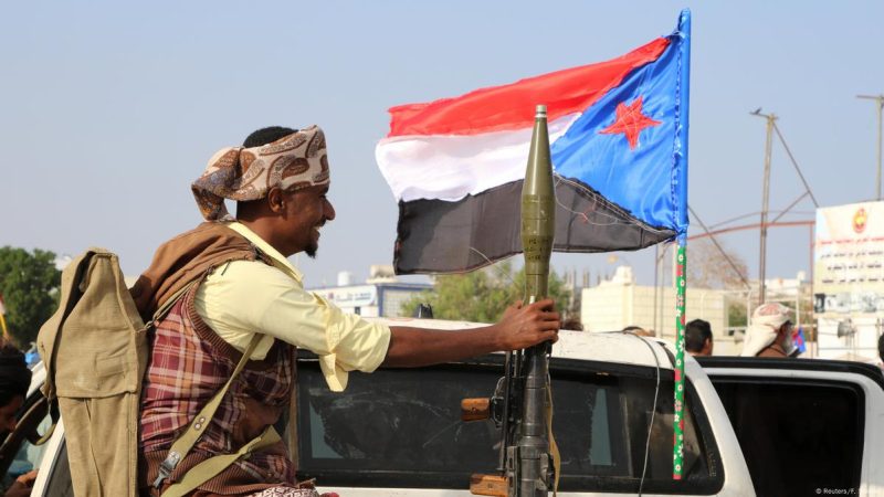 لحج.. معارك ضارية بين الانتقالي والحوثيين في المسيمير