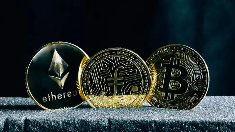 “بريكس”: القادة يوجهون بتطوير عملية استخدام العملات الرقمية بالتعاملات بين دول المجموعة