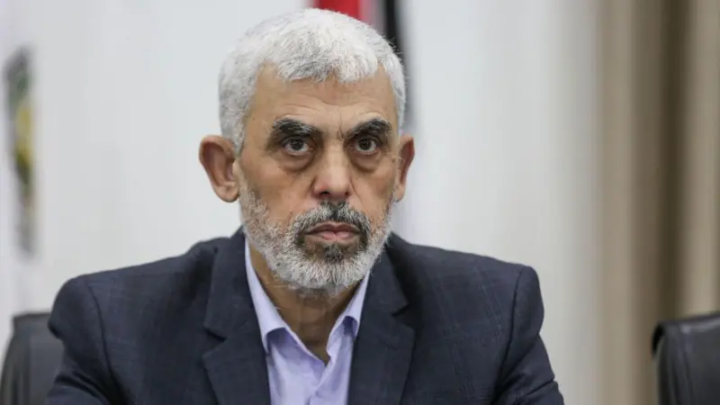 WSJ: السنوار رفض عرضا مصريا لمغادرة غزة وهذا ما أوصى به (حماس)