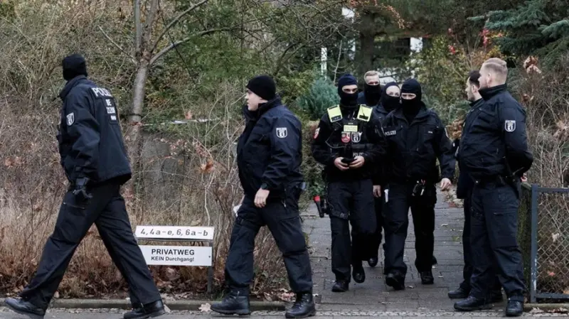 ألمانيا تحقق مع مراهقين بتهم الإعداد لتنفيذ هجوم إرهابي