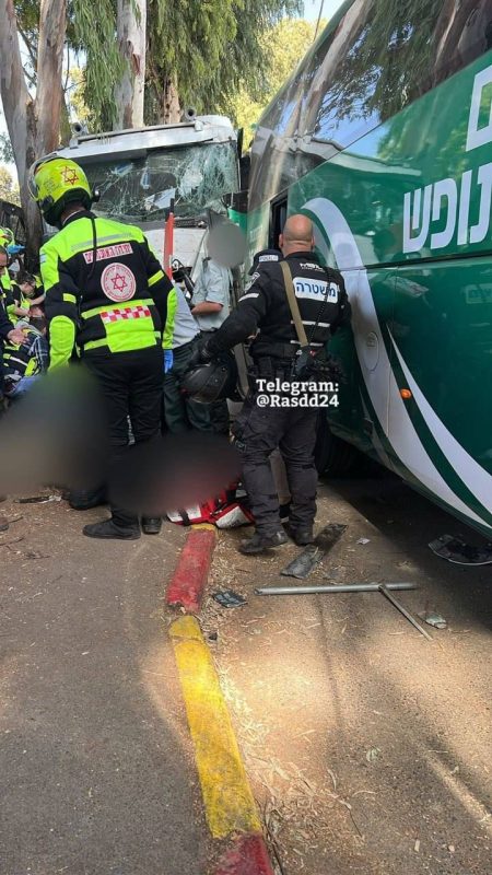 إصابة أكثر من 50 جنديا صهيونيا في حادث دهس شمال تل أبيب