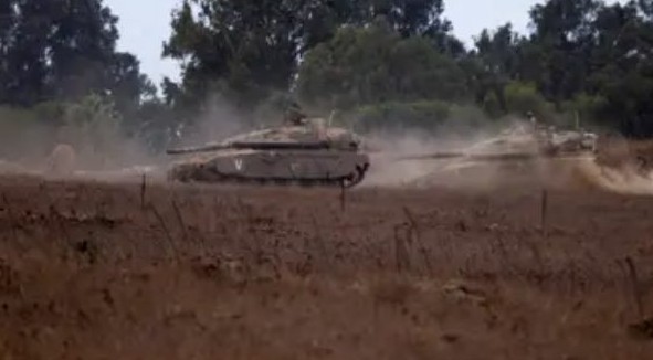 نتنياهو يوسع الحرب.. ويمهد لاجتياح سوريا