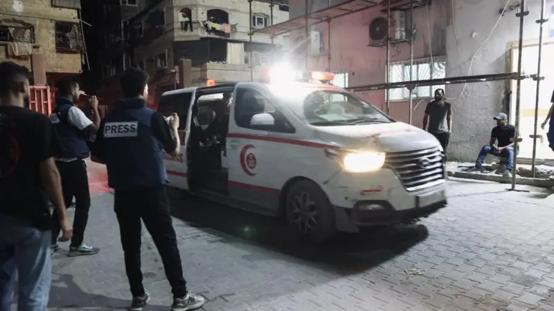 إصابة 6 أطفال بقصف إسرائيلي على مستشفى كمال عدوان بغزة