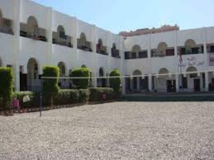 شبوة.. بدء إضراب شامل للمعلمين للمطالبة بتحسين رواتبهم ومحاسبة القوات المشتركة