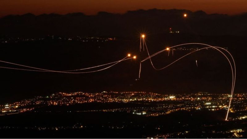 حزب الله يمطر قواعد الاحتلال ومستوطنات الشمال بعشرات الصواريخ