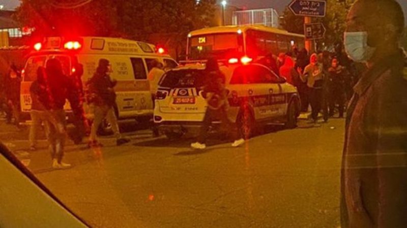 إصابة جنديين في عملية دهس استهدفت حاجزا لجيش الاحتلال قرب بيت لحم