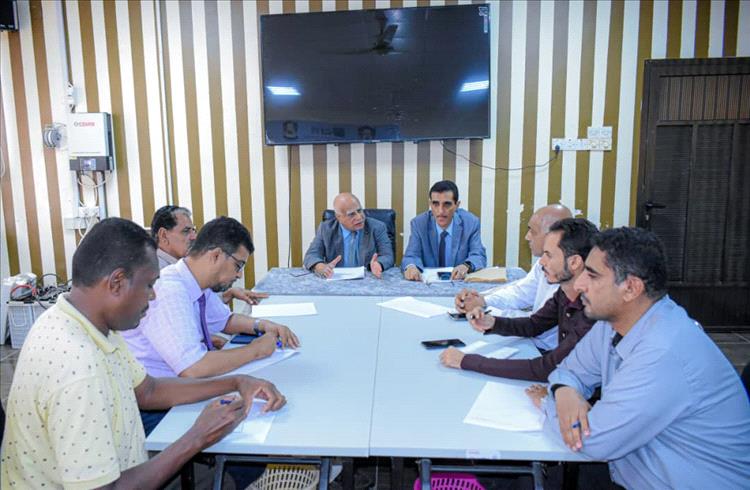 جامعة عدن تدين تعدي عناصر تابعة لمليشيا الانتقالي على أراضي الحرم الجامعي