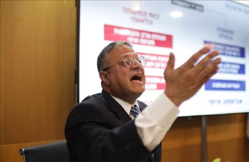 بن غفير يصدر تعليمات بمصادرة مكبرات الصوت في المساجد