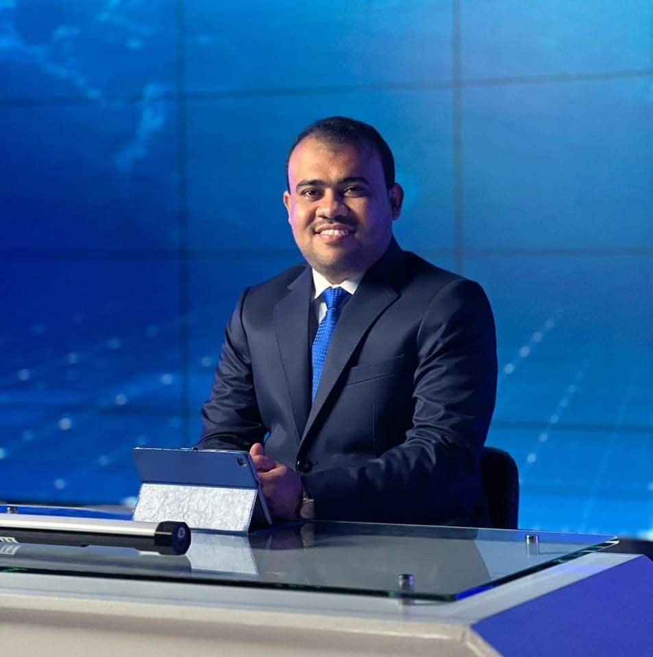 صحفي يوجه بلاغًا للنائب العام بعد اعتداء مليشيا الانتقالي عليه خلال مؤتمر شبابي في المكلا