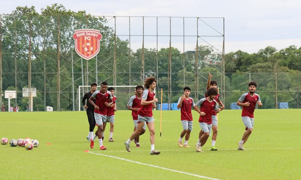 المنتخب الوطني يختتم معسكر ماليزيا ويتوجه إلى قطر لمواجهة الكويت ودياً