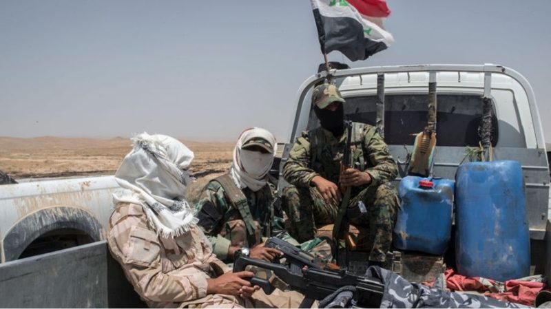 أنباء عن دخول مليشيات مسلحة من العراق إلى سوريا.. و”الحشد الشعبي” يعلق