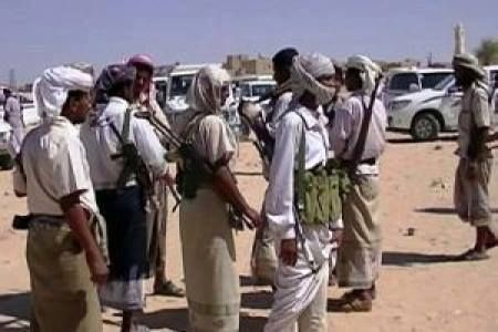 قبائل بلحارث توقف العمل في حقل جنة النفطي بشبوة