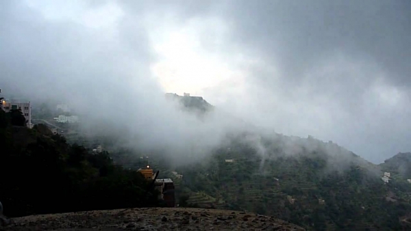 الأرصاد يحذر من أجواء باردة في عدة محافظات يمنية ويدعو لاتخاذ الاحتياطات