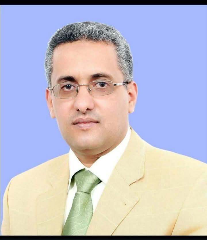 البروفسور “التميمي” يفارق الحياة في قاعة المحاضرات بجامعة تعز