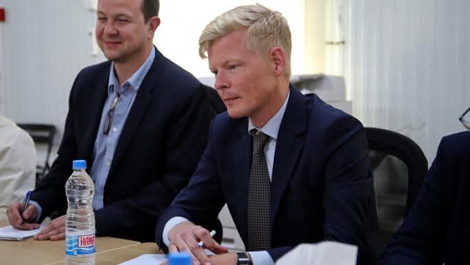 مكتب “غروندبرغ” يلتقي بوفد سعودي من لجنة التنسيق العسكري لمناقشة وقف إطلاق النار في اليمن