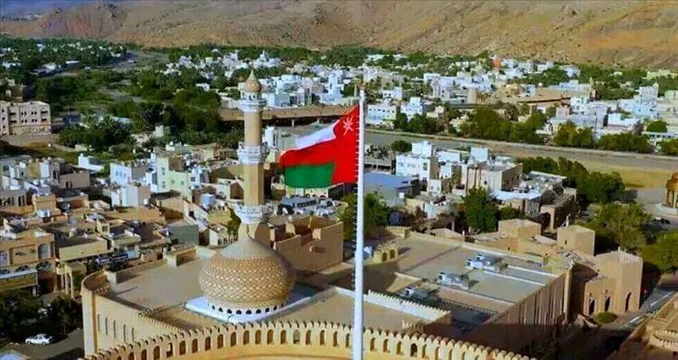 بمشاركة فرنسا..تحركات دبلوماسية غربية في مسقط لتحقيق اتفاق سلام في اليمن