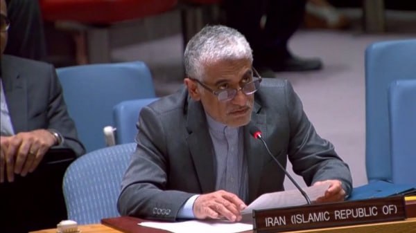 إيران تنفي الاتهامات بتسليح وتدريب الحوثيين