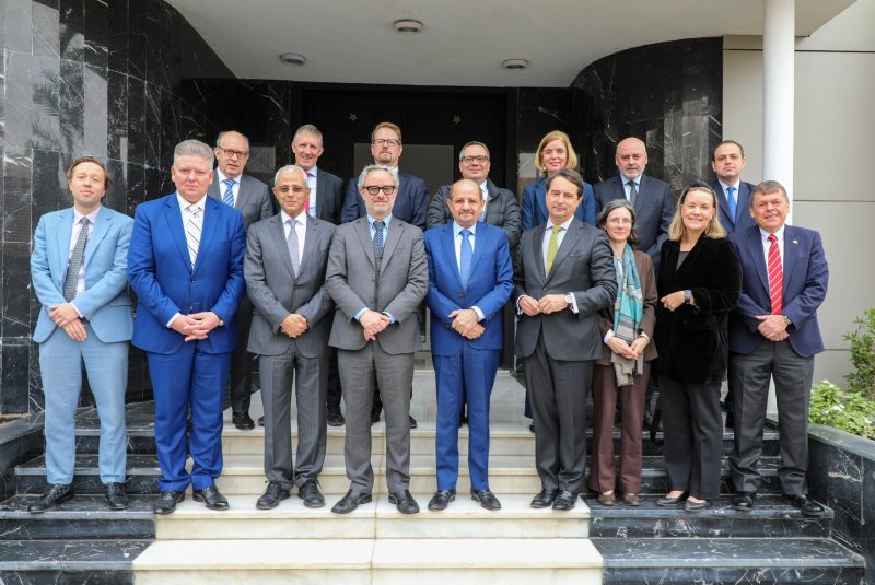 الاتحاد الأوروبي يؤكد دعمه لجهود السلام في اليمن