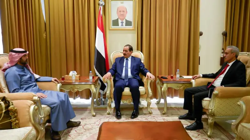 لقاء يبحث تعزيز التعاون الأمني وتطوير مجالات التدريب بين اليمن والكويت