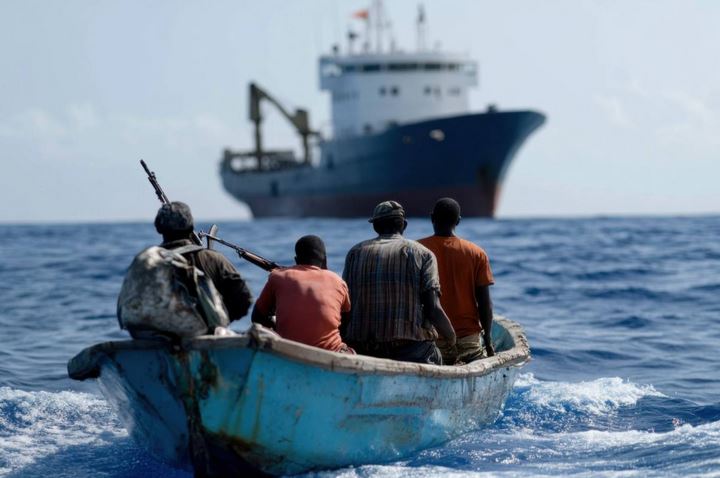 قراصنة صوماليون يستولون على قارب صيد يمني قبالة سواحل القرن الأفريقي