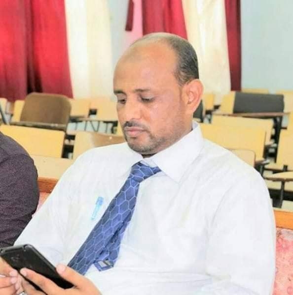 مسؤول محلي في سقطرى يتهم شركة إماراتية بالتسبب في ارتفاع أسعار الوقود بالجزيرة