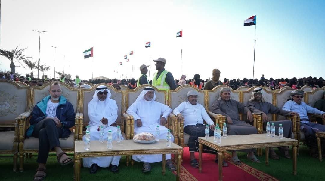 انتقادات واسعة لمهرجان الإمارات في سقطرى بسبب تجاوزات ثقافية واجتماعية