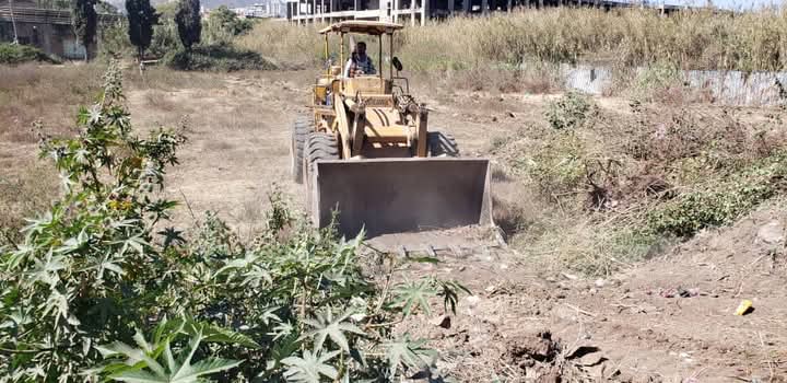 اعتداء يطال أراضٍ في حرم جامعة إب