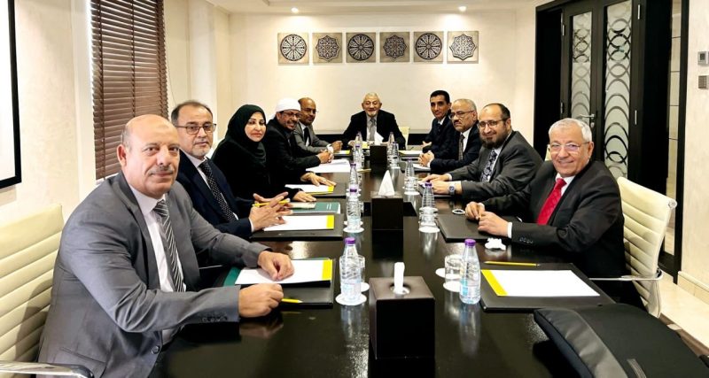 في ظل صراع محتدم.. الفريق القانوني ينهي مسودة القواعد المنظمة لعمل المجلس الرئاسي