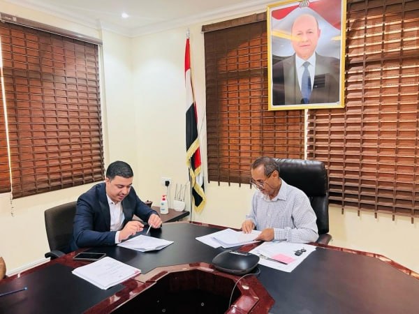 عدن.. توقيع اتفاقيتين لتنفيذ وتأهيل 6 مشاريع مياه في 3 محافظات