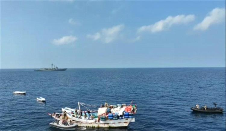 أتلانتا: تؤكد الإفراج عن قارب صيد يمني بعد احتجازه من قبل قراصنة صوماليين