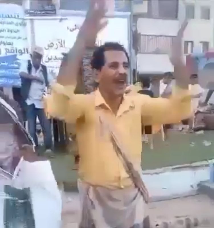 محكمة عدن تأمر بضبط طبيب متهم بالإهمال الطبي وسط مناشدات مؤثرة من والد الضحية