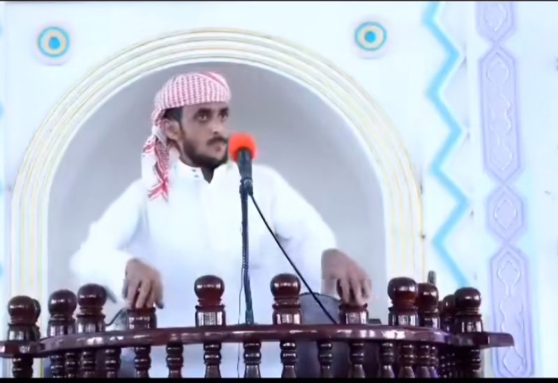 تهديدات تطال داعية حضرمي بعد خطبه له حول تدهور الاقتصاد