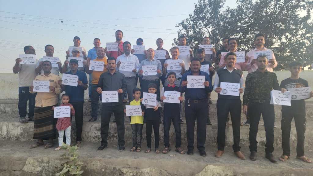 الطلاب اليمنيون في الهند ومصر يحتجون على تأخر مستحقاتهم المالية ويهددون بالتصعيد