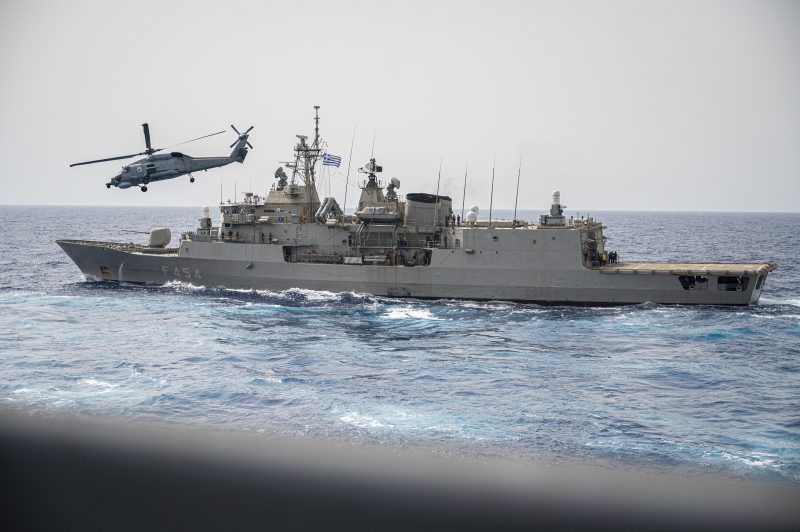 قائد مهمة “أسبيدس” بالبحر الأحمر: لسنا هنا لمحاربة الحوثيين