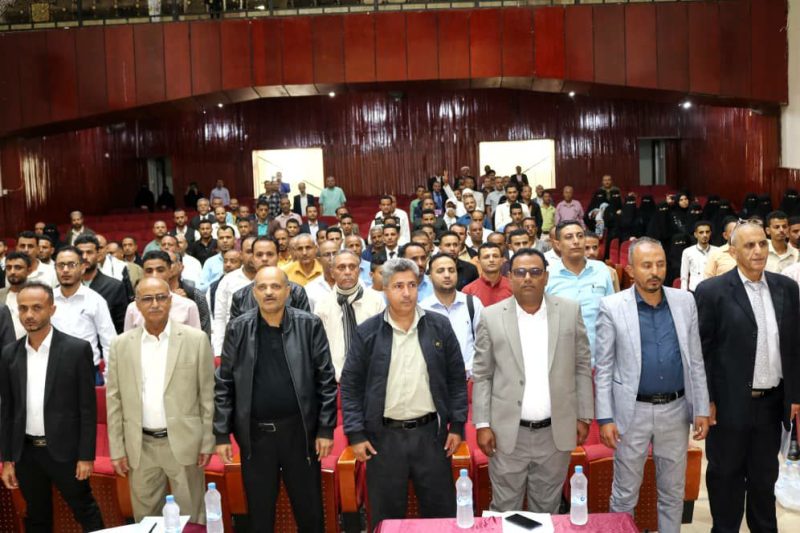 تعز.. نقابة المهن الطبية تعلن رفضها قانون المظاهرات وفرض القيود على الإحتجاجات