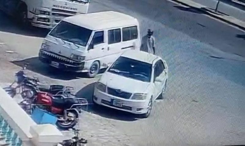 المكلا.. القبض على عصابة سرقة سيارات عقب عديد من الحوادث والبلاغات