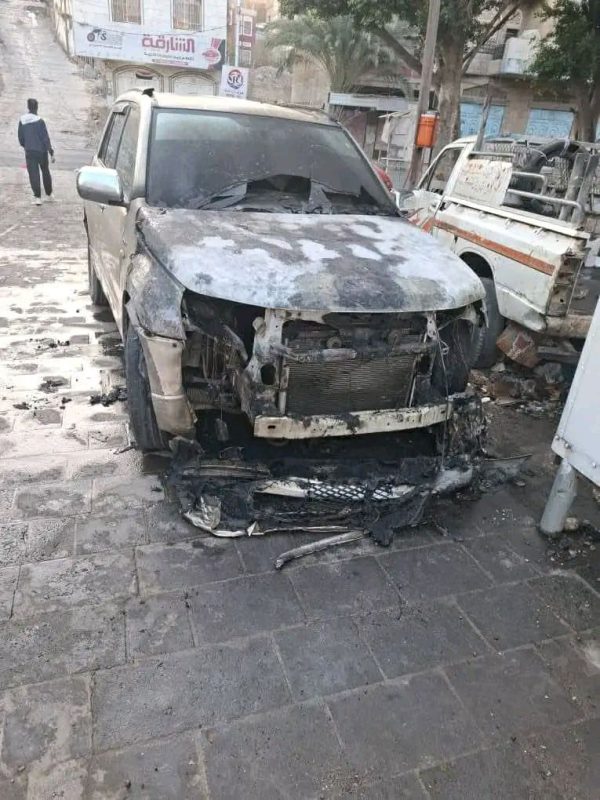 إحراق سيارة أحد القضاة في محافظة تعز