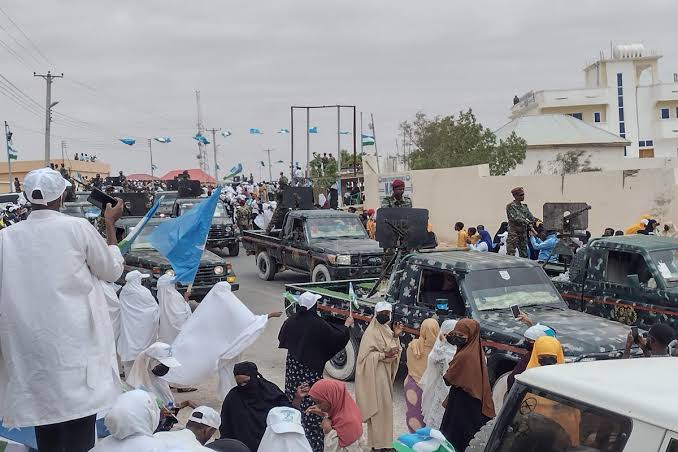 حملة عسكرية في الصومال تستهدف يمنيين بتهمة الإرهاب