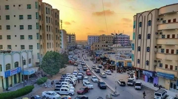 ناشطون يطالبون بحملة أمنية لمكافحة ظاهرة التسول في أسواق الغيضة