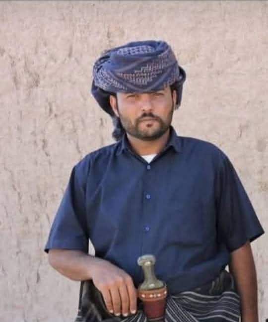مقتل شاب وإصابة اثنين في إطلاق نار بمدينة جول الريدة في شبوة.