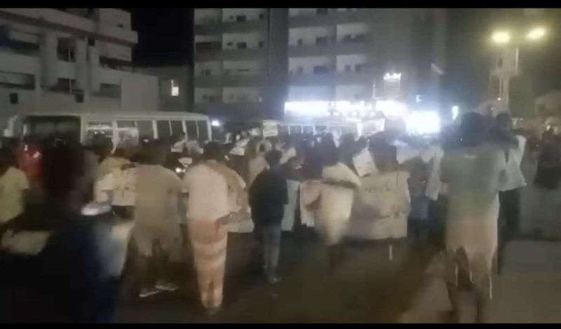 احتجاجات واسعة في المكلا جراء تردي الكهرباء