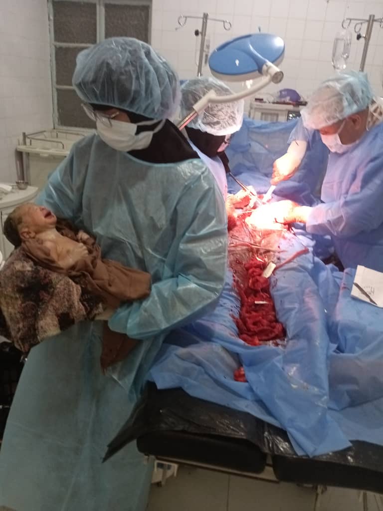 رغم نقص الدعم.. مستشفى مودية يواصل إجراء العمليات القيصرية بإمكانيات محدودة