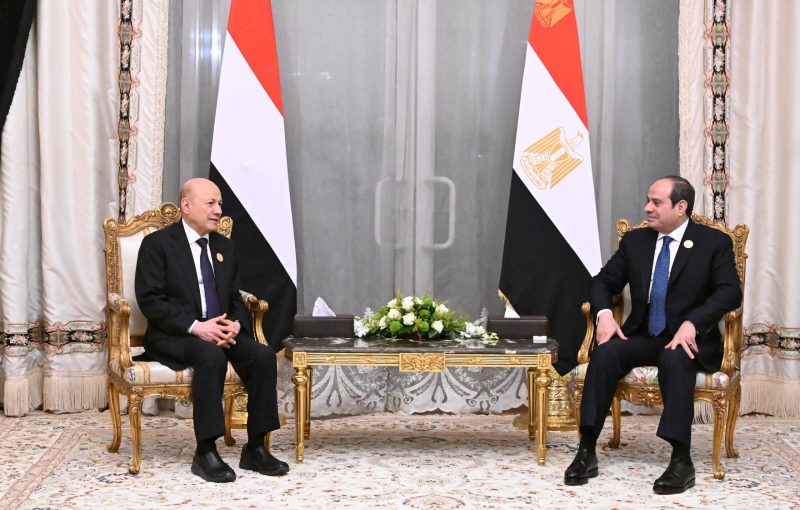 السيسي: نقف إلى جانب وحدة اليمن والحل ليس بالقوة وعبر تسوية سياسية