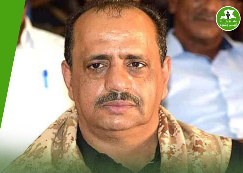 قيادي في الانتقالي: مواطني شبوة يدفعون زيادة في أسعار الوقود لشراء سيارات فارهة للمسؤولين