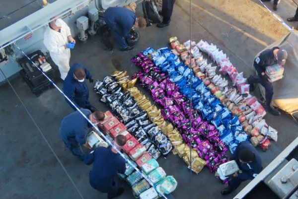 ضبط 402 كيلوغرامات من المخدرات في بحر العرب