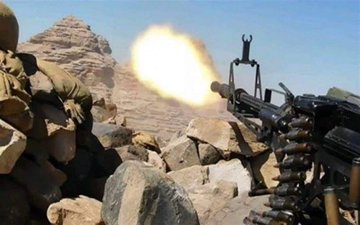 تعز: تجدد الاشتباكات بين القوات الحكومية والحوثيين في جبهة عصيفرة.