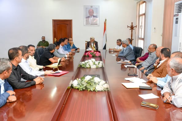 سلطات تعز تقر تخفيض 50% من رسوم العمليات الجراحية لصالح المعلمين