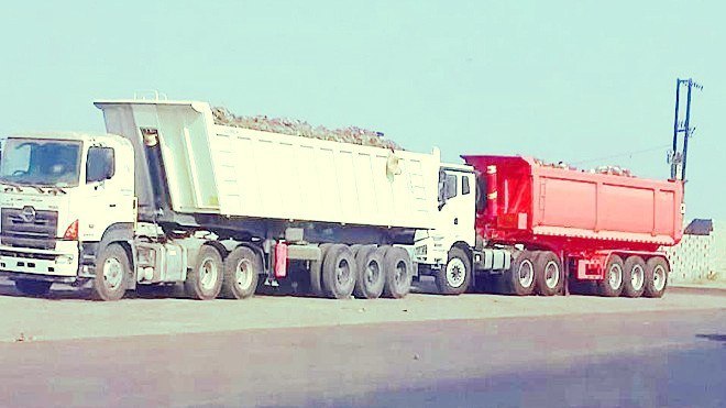 صندوق النظافة في لحج يرهن شاحنة تابعه له بسبب تراكم الديون