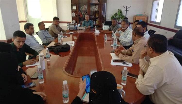 صحة لحج يؤكد تفعيل الترند الوبائي وتوحيد الجهود للحد من انتشار الحُمّيات
